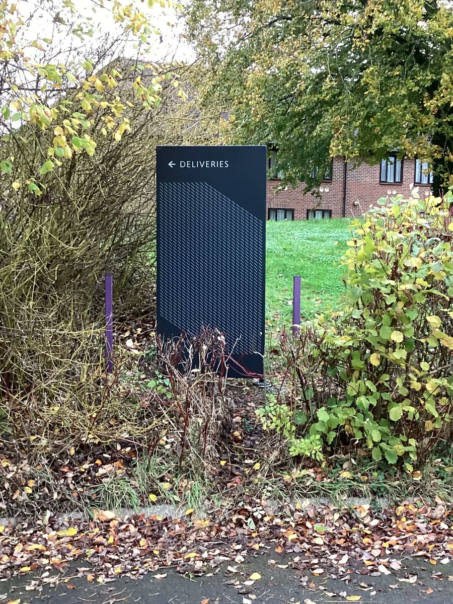 XmoStrata's tweet image. When branding hotel, leisure centres and golf courses, we're often required to install concrete bases hundreds of metres apart, so excellent planning and logistics are critical, as is CAT scan training for the teams involved. 
#hotels #signs #hotelsigns