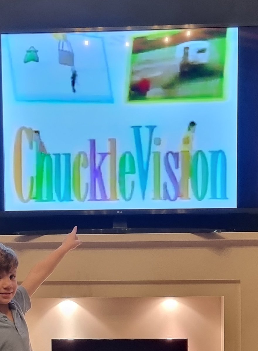 MASohatee's tweet image. After meeting my childhood heros, at work of all places, back in 2014, my boy has now found the comedic genius of Chuklevision, so I get an excuse to watch it all again with him. Thanks @PaulChuckle2 only problem is, Im now frequently told by a 4 year old "remember, no slacking"