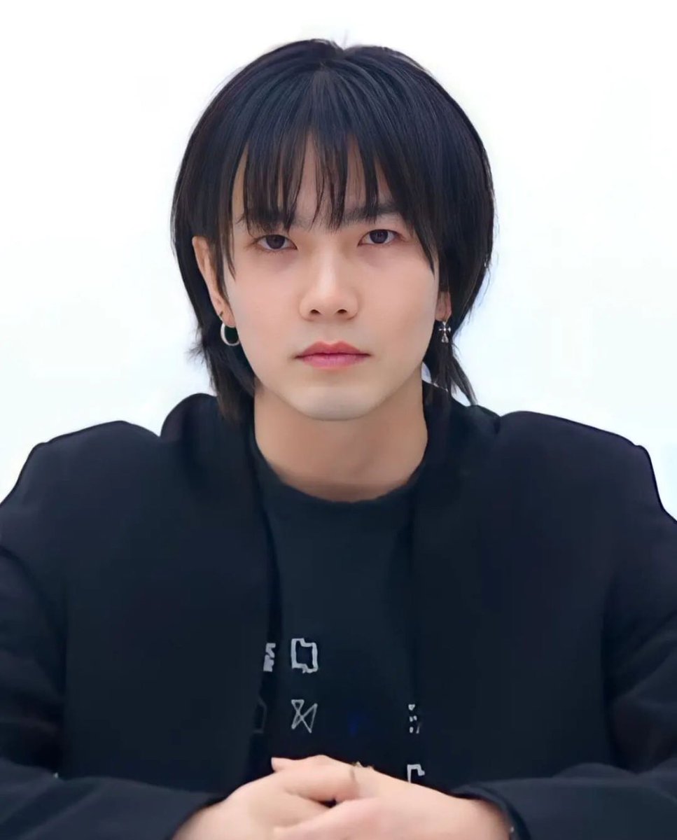 Luve_manisha's tweet photo. You people ruined his dream, his career, his reputation. Apologise to him.

#ขอโทษบิวจักรพันธ์  #JusticeForBuildJakapan https://t.co/4Y5m7SRkcj