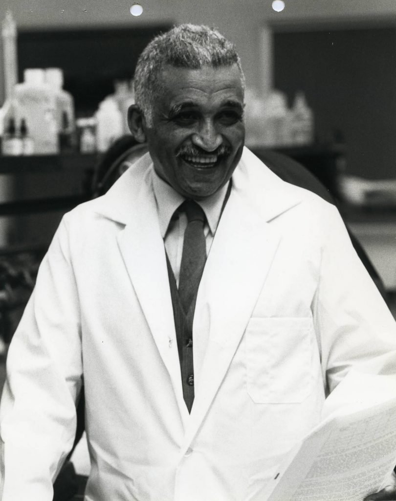 ARODMDPHD's tweet image. Dr. Samuel Massie was born in Little Rock graduated HS at 13, got a B.S. at 18 from HBCU @uapbinfo. While studying for his Chem PhD, he wasn&apos;t allowed to live on campus or use certain labs. Went on to work for the Manhattan Project and was the 1st AA to teach @NavalAcademy  #BHM