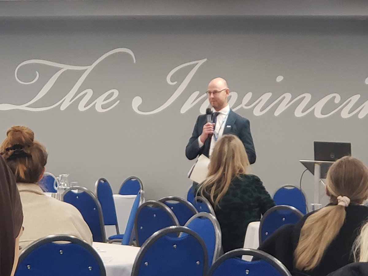 LSCFTResearch's tweet image. LIVE: Chris Oliver at the Research Roadshow - on making research more accessible for all! 

Let&apos;s make a difference this 2023 with research! 

#TheResearchRoadshow
#GetTheResearchBug
@