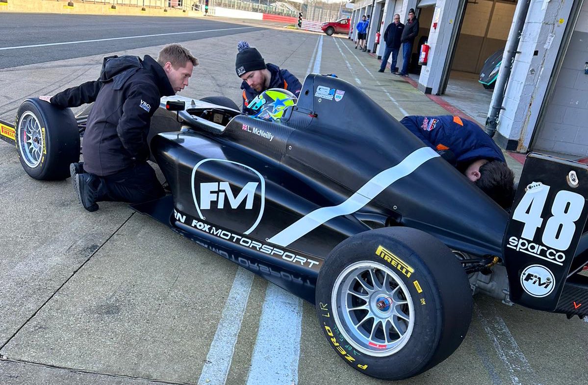 Fox Motorsport tweet media