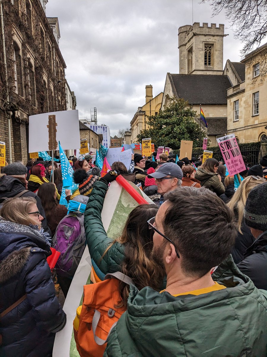 SamNiCheallaigh's tweet photo. Education has 99 problems and the Tory cuts caused them all #TeacherStrike #Solidarity https://t.co/plykQ1Qz3n