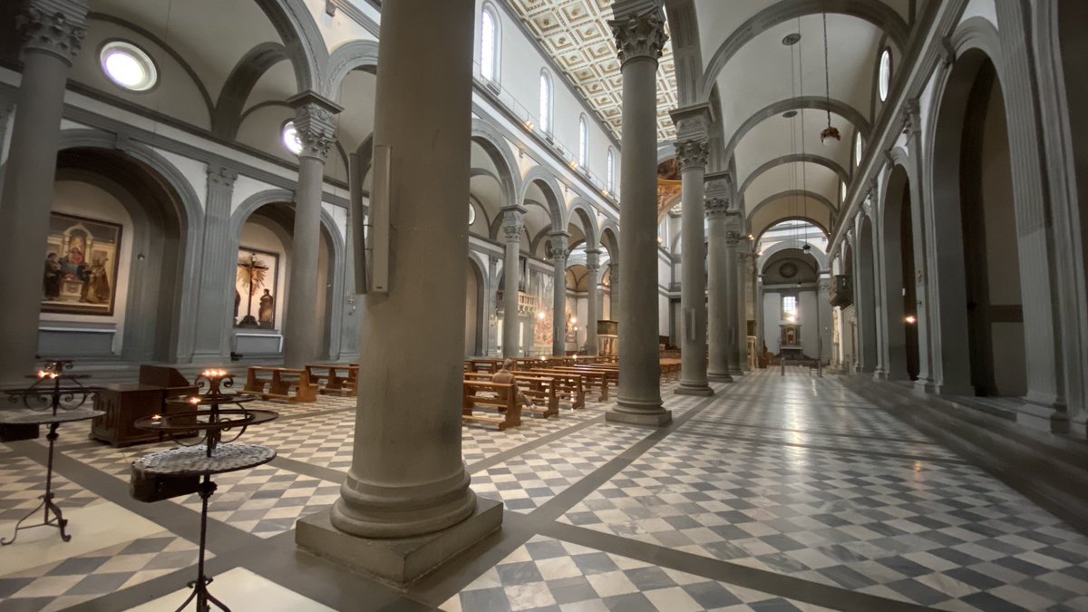 Bit crowded in Brunelleschi’s church of San Lorenzo! Must pick a quieter time! #Florence