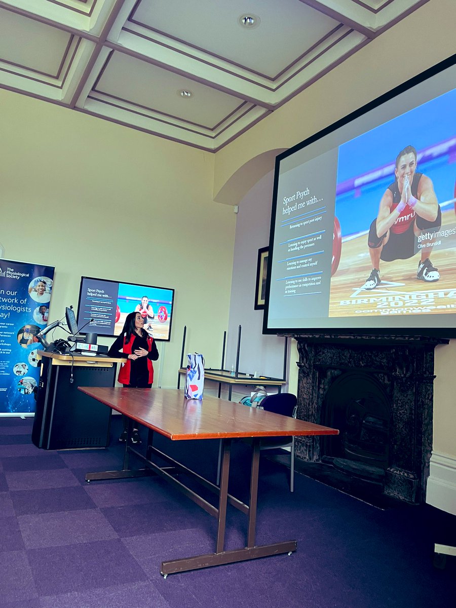 Dr Eleri Sian Jones (@elerijonesphd) on Twitter photo Great to have <a href="/WelshWeightlift/">Weightlifting Wales</a> athlete and <a href="/SportSciBangor/">SportSciBangor</a> <a href="/BangorUni/">Bangor University</a> graduate Hannah Powell sharing her experiences of working with a sport psychologist to our second year students. Insightful, and reflective real life stories to bring the subject to life. Diolch Hannah ๐๏ธ๐ Great to have <a href="/WelshWeightlift/">Weightlifting Wales</a> athlete and <a href="/SportSciBangor/">SportSciBangor</a> <a href="/BangorUni/">Bangor University</a> graduate Hannah Powell sharing her experiences of working with a sport psychologist to our second year students. Insightful, and reflective real life stories to bring the subject to life. Diolch Hannah ๐๏ธ๐