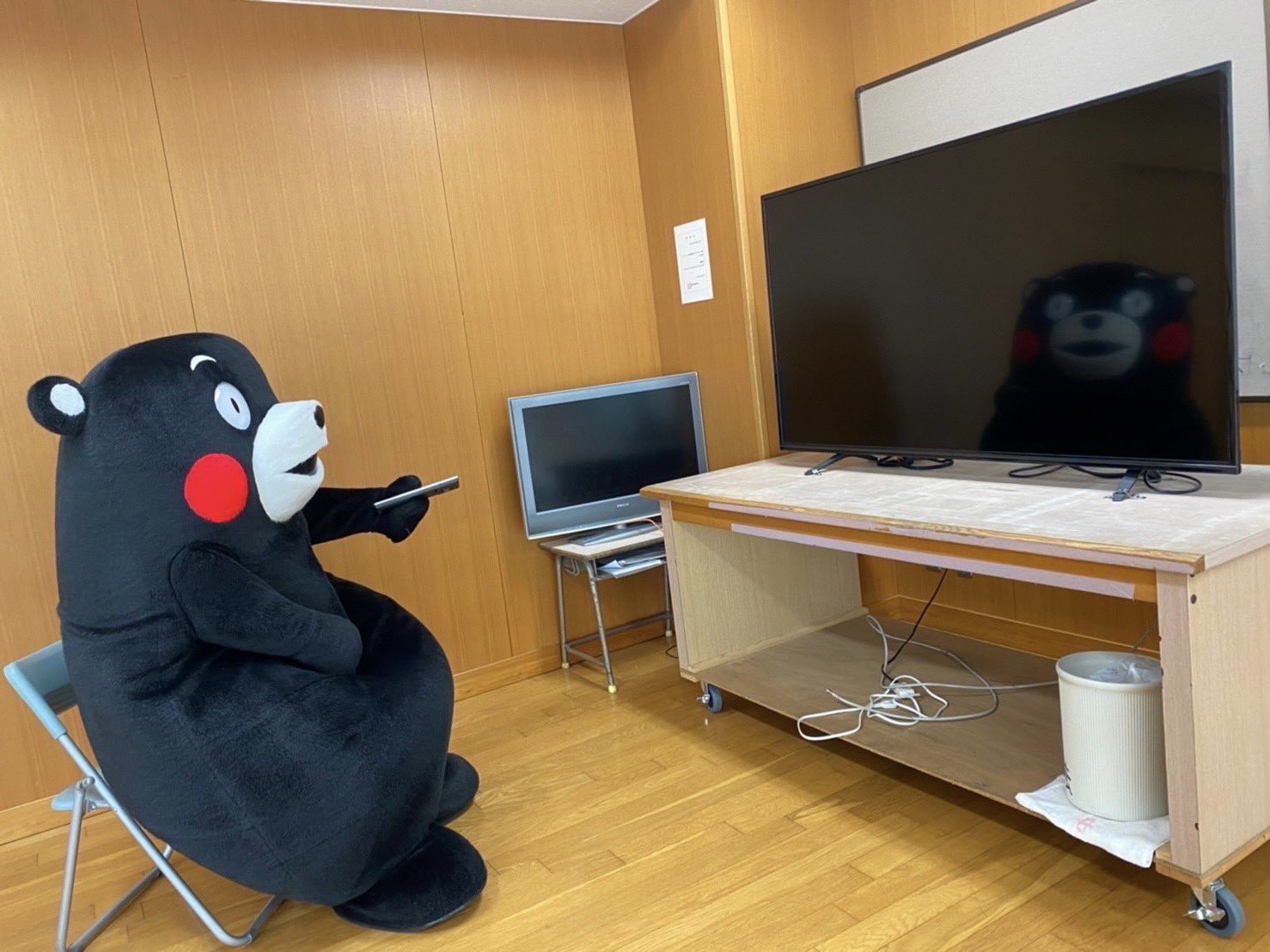 くまもん　 火曜日発送予定　木曜日午前中着指定 くまモンスクエア・チャンネル #44【公式】 - YouTube