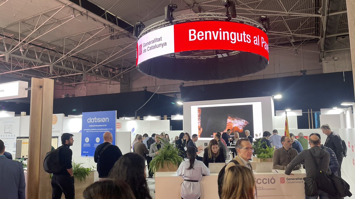 ferrejosepramon's tweet photo. @Italtel in #IOTSWC23 collaborating with @BCN_digital in #IRIS & #Pledger projects focusing in #cibersecurity https://t.co/Dw6K5duNen