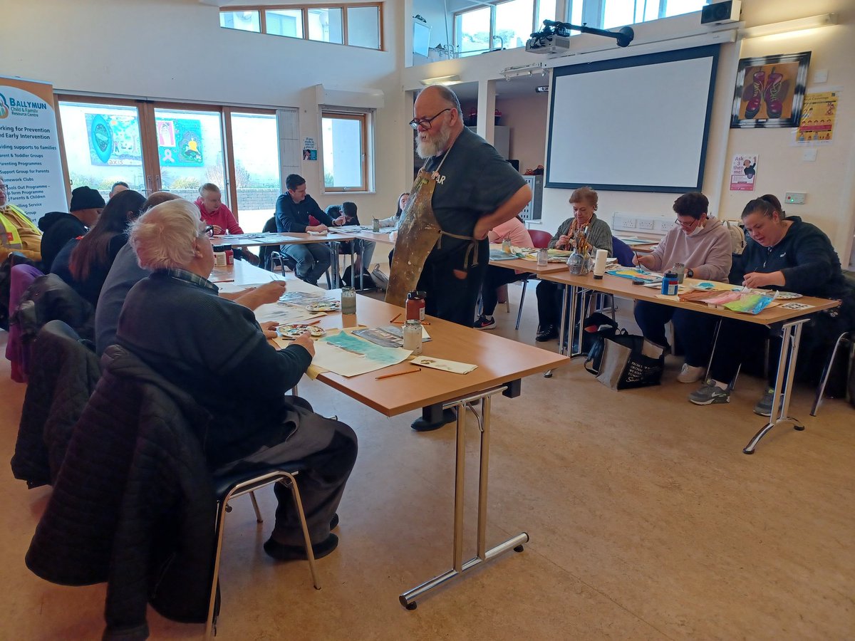 BCFRC1's tweet image. Beautiful creations from everyone yesterday in Art Class with Pat Funded and Supported by @CDETBAdultEd Well Done Guys.PLACES AVAILABLE in our #2ndClass from 2.30-4.30pm so if you have an interest in #GettingCreative pop in next Tuesday or call us on 01-8527183 to Register😉