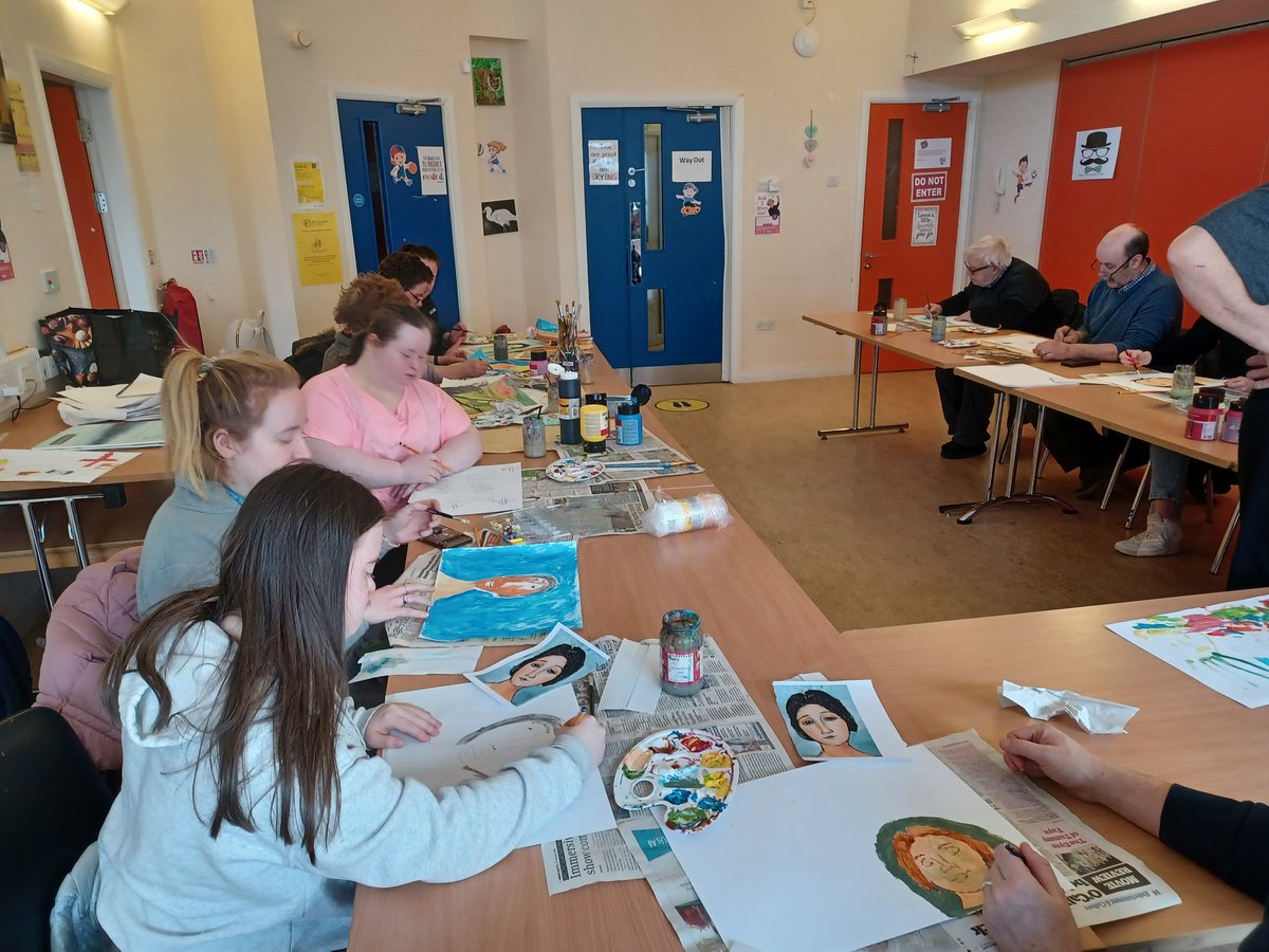 BCFRC1's tweet image. Beautiful creations from everyone yesterday in Art Class with Pat Funded and Supported by @CDETBAdultEd Well Done Guys.PLACES AVAILABLE in our #2ndClass from 2.30-4.30pm so if you have an interest in #GettingCreative pop in next Tuesday or call us on 01-8527183 to Register😉