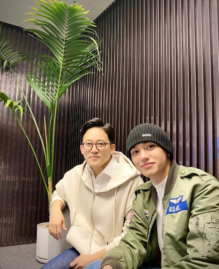 LucasWong_IDN's tweet image. [INFO] 1.2.2023

Chris_Lee_sm (CEO SM Ent) Instagram update bersama #LUCAS

🔗 instagram.com/p/CoHqMVtpuV0/…