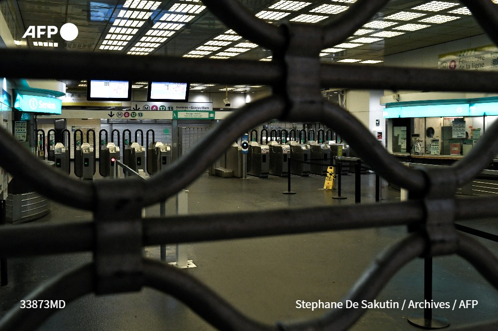 #Retraites: l'intersyndicale des organisations représentatives à la RATP a appelé à nouveau à la grève les mardi 7 et samedi 11 février contre la réforme des retraites, suivant le mot d'ordre des huit principaux syndicats français, lancé hier soir #AFP