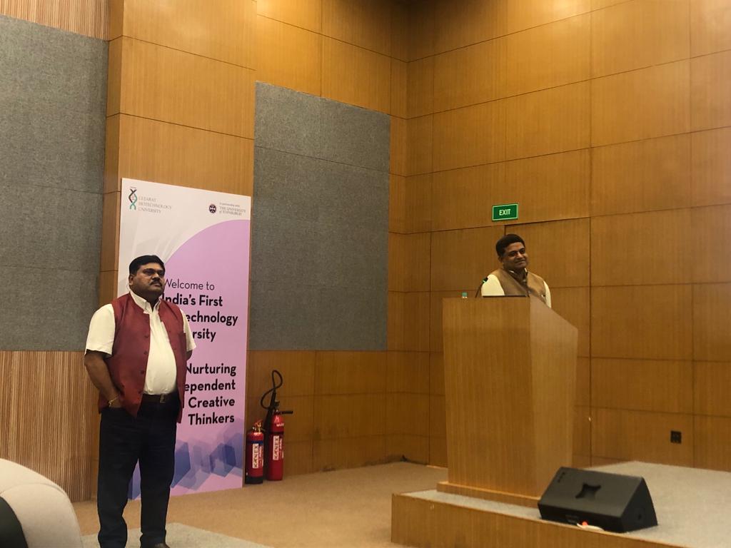 GujBiotechUni's tweet photo. Insightful talk on “Regulations of Pharmaceuticals and Recombinant DNA” by eminent scientist Dr. Nitin K Jain from Department of Biotechnology, GOI
@GujBiotechUni
#research #researchtalks #biotechnology #dbt #dstgog #biosafetyregulations https://t.co/1PUbVFw2Qm