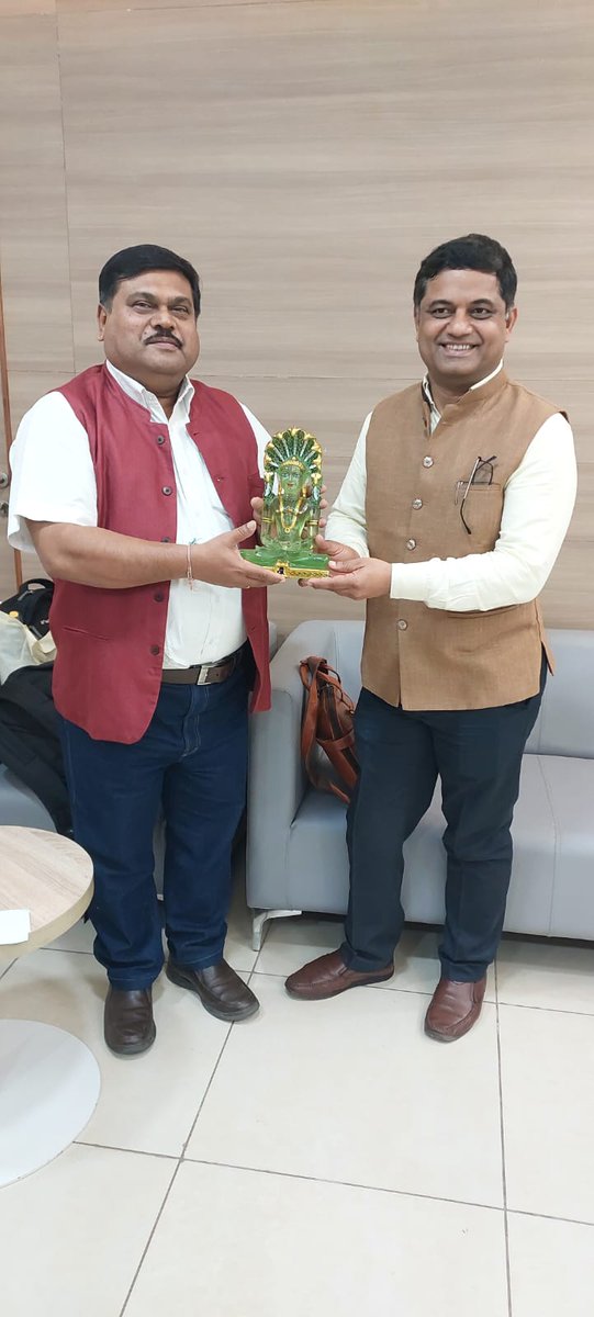 GujBiotechUni's tweet photo. Insightful talk on “Regulations of Pharmaceuticals and Recombinant DNA” by eminent scientist Dr. Nitin K Jain from Department of Biotechnology, GOI
@GujBiotechUni
#research #researchtalks #biotechnology #dbt #dstgog #biosafetyregulations https://t.co/1PUbVFw2Qm