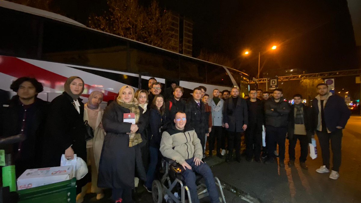 Bir olacağız, iri olacağız, diri olacağız.
Hep birlikte #TürkiyeYüzyılı'na güzel yarınlara ulaşacağız.💡🇹🇷

🚩 Bilecik / Vezirhan 

#İmzaBirGenç
#TepebaşıAkGençlik