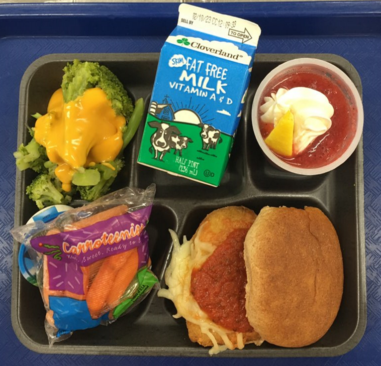 CafeCSD's tweet photo. Colonial Nutrition Services' equity in our cafes program Passport To Global Flavors "flew" to Italy yesterday offering our students savory Chicken Parmesan Sandwiches and refreshing Strawberry Lemon Granitas!   Ooo la la delicious!!! https://t.co/2DKDF5RaAW