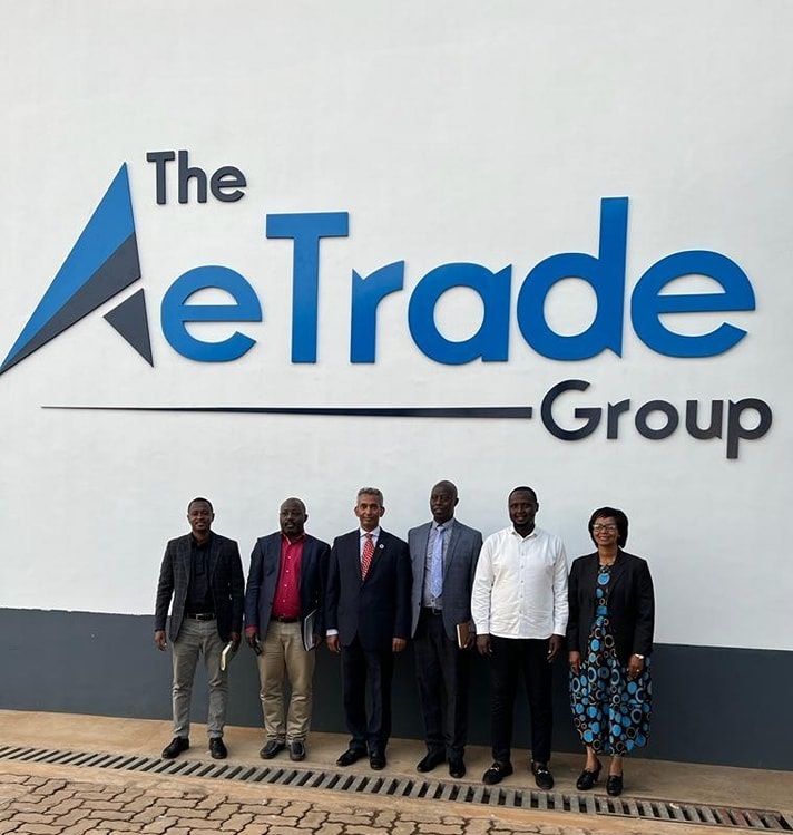 AeTrade Group CEO welcomes distinguished representatives from the University of Rwanda and Kepler University at the conclusion of the Orientation Workshop.
#AfCFTA
#SokokuuAfrica
#AeTradeGroup
#AfricanYouth
#MadeInAfrica
#Africa