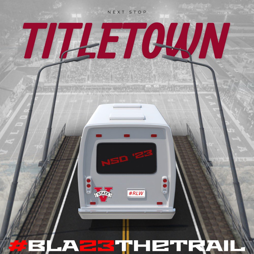 Happy National Signing Day‼️
The Blazers are getting a whole lot better with this Class of 2023 stamping their signatures today 📑
Certified D.O.G.’s coming to TitleTown!🔥💯 #BLA23THETRAIL #KTF #RLW