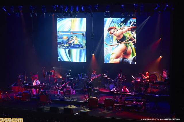 famitsu's tweet photo. ストリートファイター35周年記念ライブ リポート。

各タイトルBGMの生演奏や『ストII』サウンドを生み出した下村陽子氏のトークなど、シリーズの歴史を紐解く特別な夜

#ストリートファイター35周年記念ライブ 
#SF35thLive #ストリートファイター

 https://t.co/uTYFGrpbWu https://t.co/pu0xHkasab