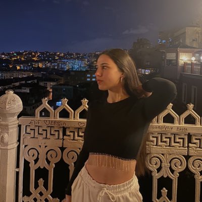Rojinaltun3's tweet photo. #YeniProfilResmi https://t.co/FufAhWUY7p