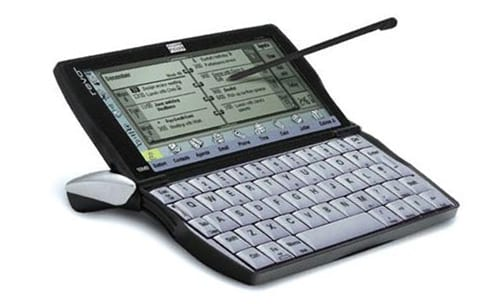 those_bots's tweet photo. @nothing Psion Series 5 https://t.co/jTBGdyDPDj