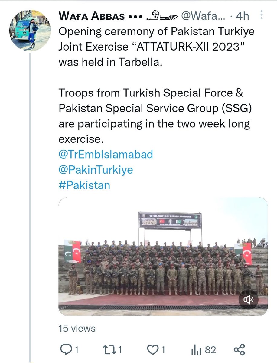 soldierspeaks's tweet photo. ایک زمانہ تھا جب ایسی ٹویٹ پر 4 گھنٹے میں 4 ہزار لائک اور 400 ریٹویٹ ہوتے تھے۔
قوم اپنے مجاہدوں، بالخصوص کمانڈوز سے عشق کرتی تھی اور پھر وہ ترک بھائیوں کیساتھ ہوں تو کیا ہی بات تھی۔ مگر ایسا کیا ہوا کہ 4 گھنٹے میں 1 لائک 1 ریٹویٹ (وہ بھی شاید اپنا)۔ 
ذرا سوچیں سر
@OfficialDGISPR https://t.co/qIHcAVkITd