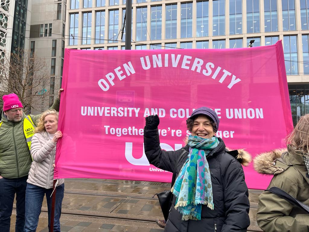 Professor Clem Herman tweet media