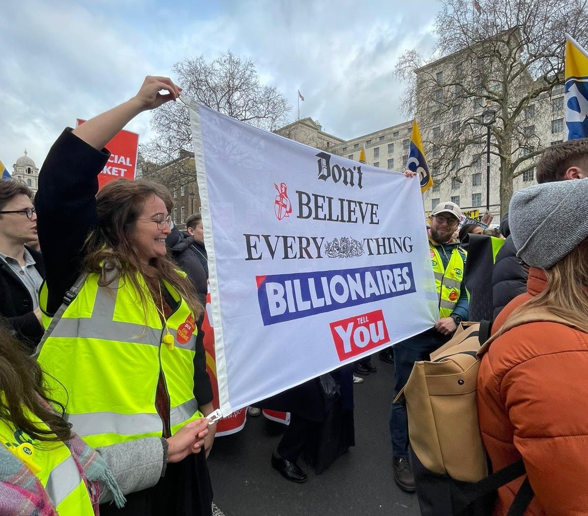 Just got sent this photo from the strike march today ☺️. I'm really so happy and honoured when my artwork is useful to people fighting on the front line for their rights, fair pay, and better working conditions 👏🏻 #SupportTheStrikes #PCSonstrike #TeacherStrike #FairPayforNursing
