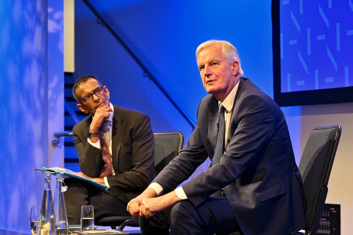 Photographing @michelbarnier in discussion with <a href="/anandMenon1/">Anand Menon</a> for <a href="/UKandEU/">UK in a Changing Europe</a> <a href="/sciencemuseum/">Science Museum</a> today