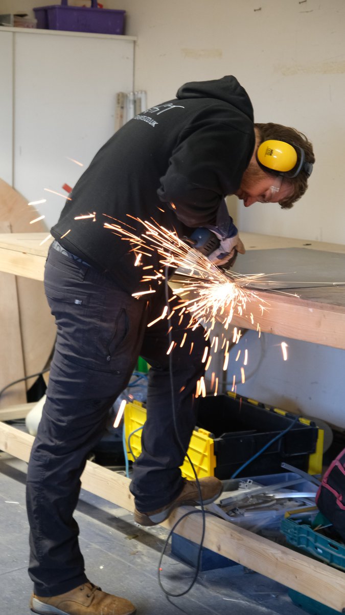 Our workshop engineer Pete doing what he does best 💥 We work with many different materials and manufacture in-house at our workshop, which has full CNC, fabrication facilities.
Contact us today to speak to one of our representatives.
#ukmanufacturer #eventdesign #visualdisplays
