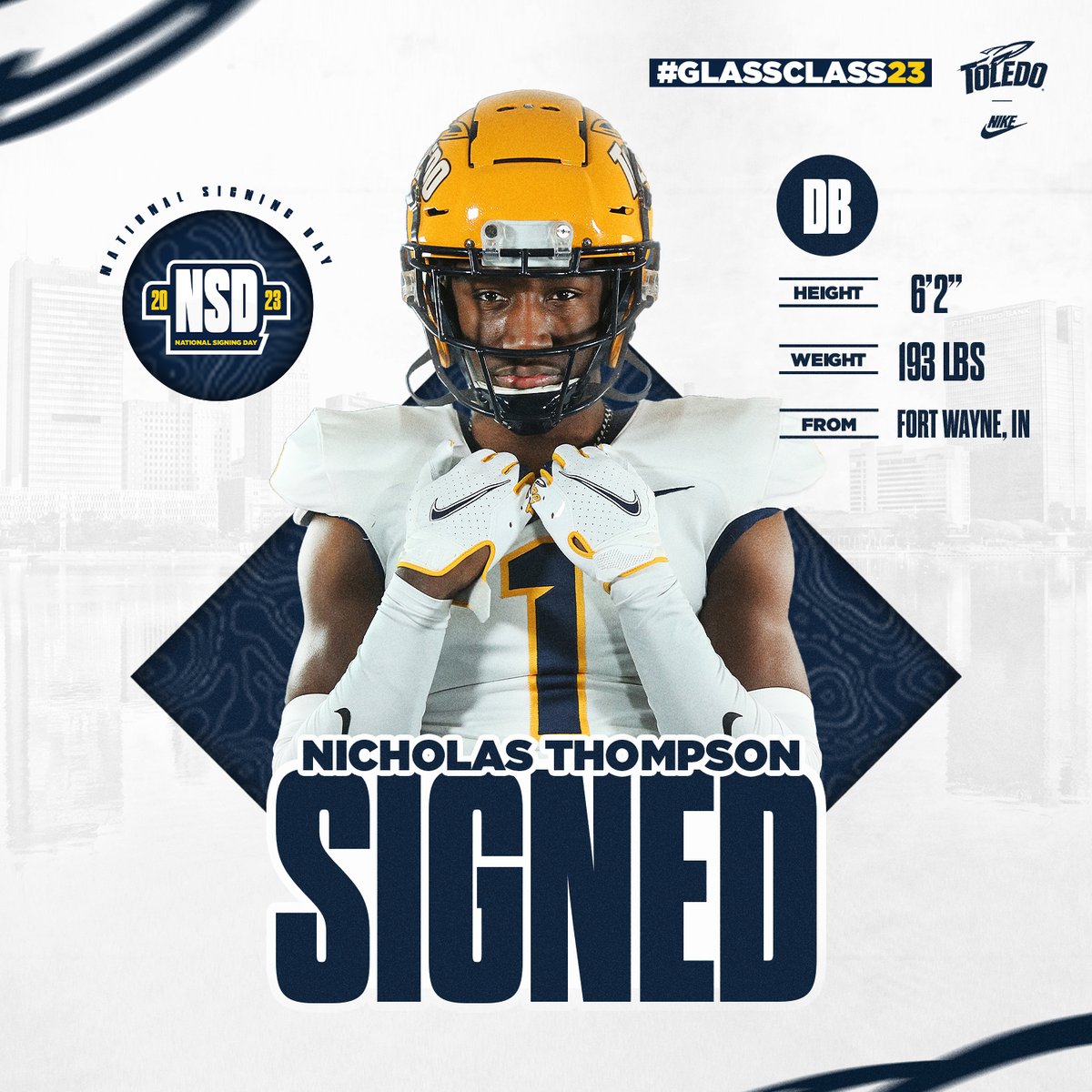 ToledoFB's tweet photo. Welcome @Nickthompson260 to the #GlassClass23 and the #TeamToledo 🚀 https://t.co/vDuvDjVccv