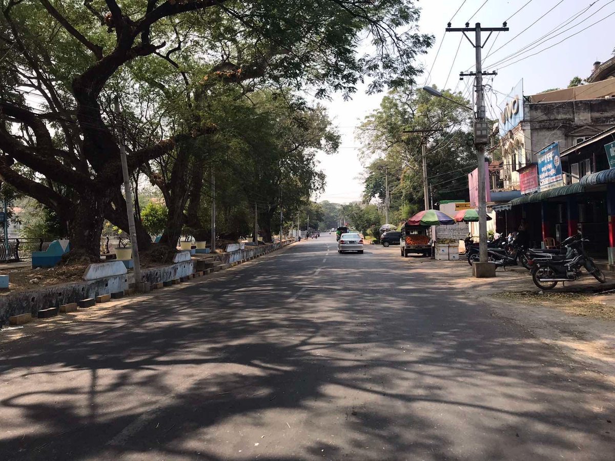 Myanmar_Now_Eng's tweet photo. Even Nay Pyi Taw, where the military council is based, is also participating in the Silent Strike held across the country today (Feb 1) against Myanmar's military dictatorship, with the normally crowded streets clear and quiet.  

Photos - Supplied

#WhatsHappeningInMyanmar https://t.co/qYonnwnhP7