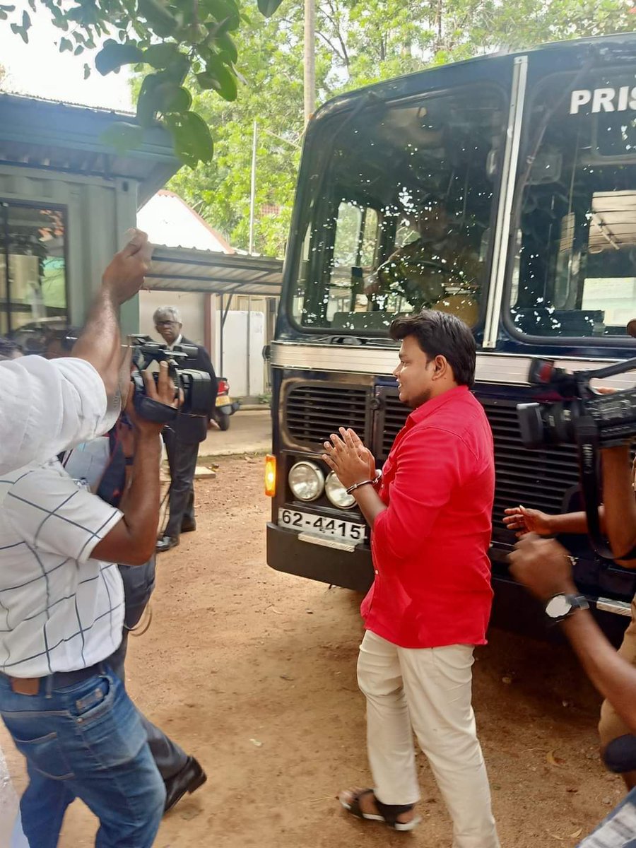 nomadic_sanjee's tweet photo. February 1 st. The day student activist #WasanthaMudalige came out of prison after unjustly being held for over 5 months under prevention of terrorism act of #SriLanka, in a cell without sunlight, subjected to #hooding. Yet he says he understands others challenges even more...1/ https://t.co/cYroXlj2bS