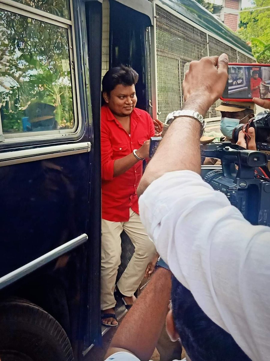 nomadic_sanjee's tweet photo. February 1 st. The day student activist #WasanthaMudalige came out of prison after unjustly being held for over 5 months under prevention of terrorism act of #SriLanka, in a cell without sunlight, subjected to #hooding. Yet he says he understands others challenges even more...1/ https://t.co/cYroXlj2bS
