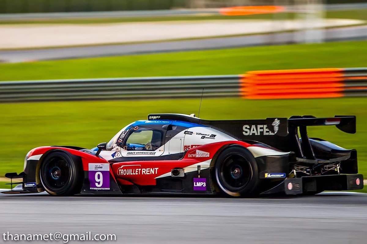 Thanamet5's tweet image. Time flies #asianlemans #sepangcircuit