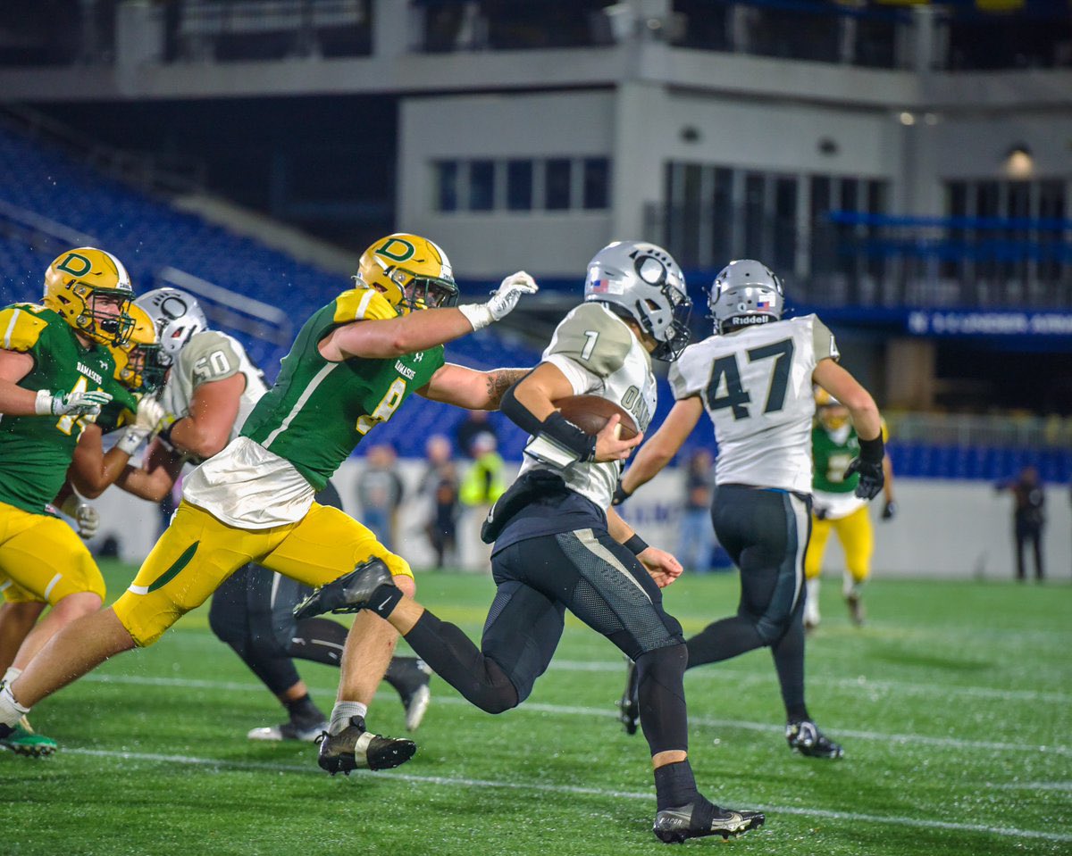 DmassFootball's tweet image. Damascus Football
Signing Day 2023

Congrats to all signees!!

@AidanB77 @FrostburgFBALL 

@Dillon_Dunathan @UAlbanyFootball 

@Noah_Ferguson55 @FrostburgFBALL 

@BrandonF_58 @BloomUFootball 

TBA:
@_Dustin_Hottel @DeJahnHuggins @dominicfhess @tieonetyler @WillTerry__11