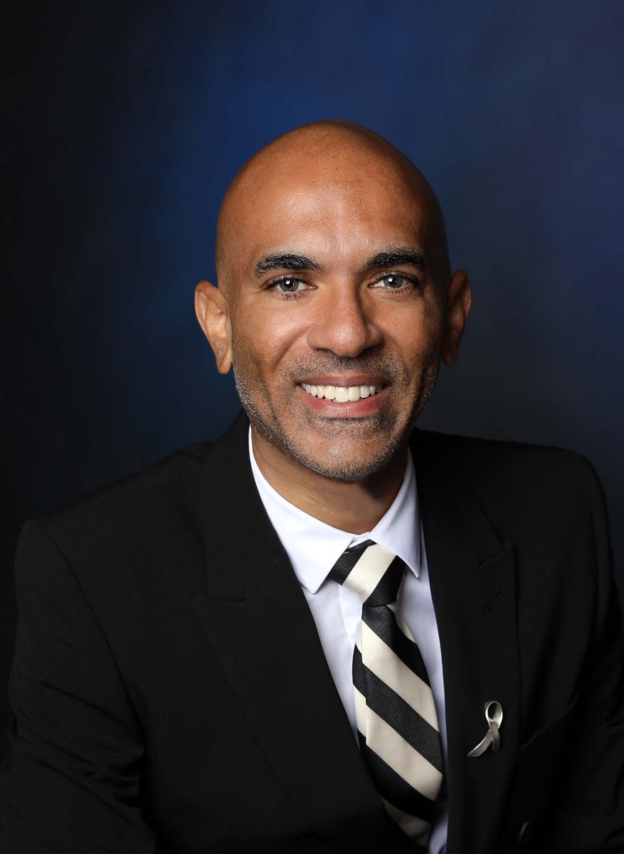 NEAEcon's tweet photo. The National Economic Association welcomes @aviceisza from @SpelmanCollege as President and #NzingaBroussard from @LISCnewmarkets as President-Elect through January 2024.

Other incoming or returning board members: #SondraCollins, @GEDanielsJr, @Econo_NIC_trics, @JeannetteWicksL. https://t.co/4fJstQYbXx
