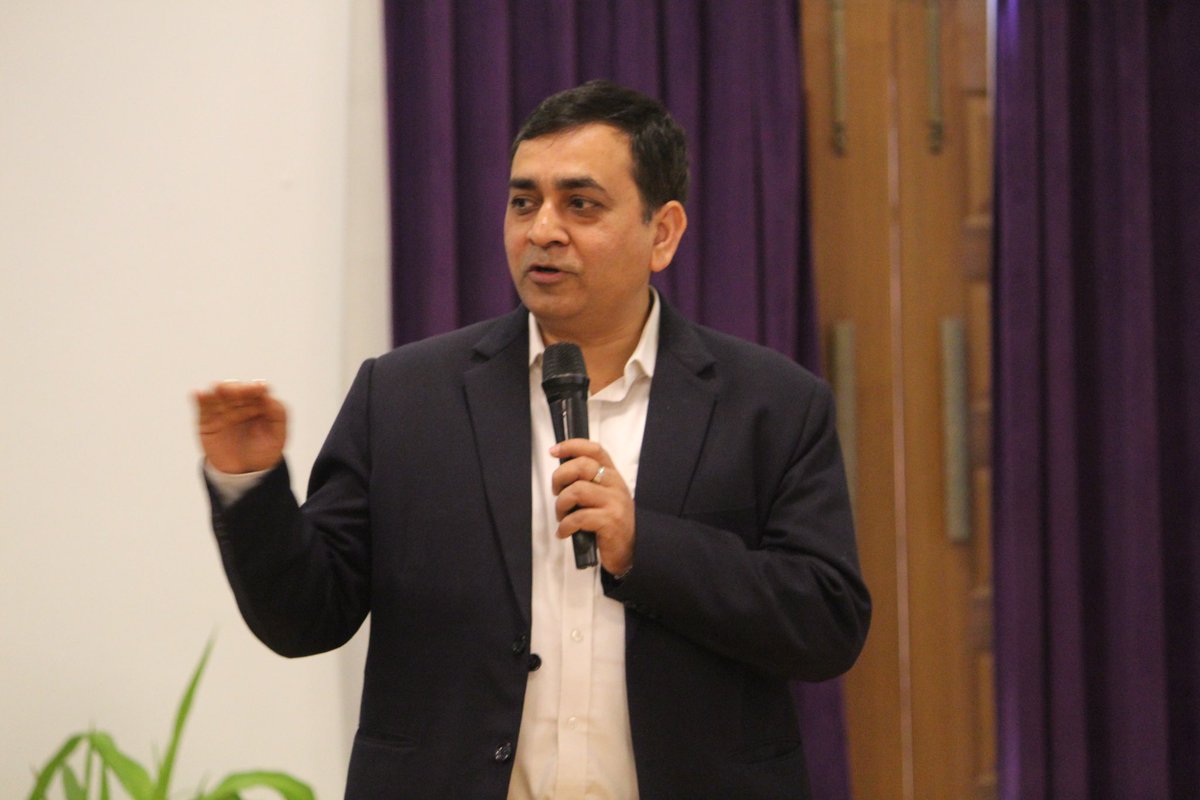 DoonBSchool's tweet photo. Live Streaming and Analysis of Union Budget 2023 was conducted by Bulls and Bears Club today.

Insights on budget was discussed by honorable Chairman Mr Mohit Aggarwal along with Dr. BS Bhandari (Former IES), CA Satish Chhabra, Prof. Pitresh Kaushik, Prof. Neha Kukrety.#Budget https://t.co/QGiDyAiVFO