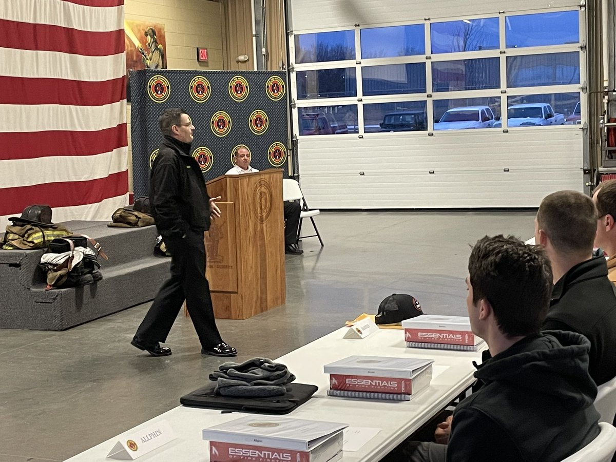TulsaFire's tweet photo. Our training room is full of the future cadets and alternates. After orientation and instructions, they will begin the ladder climb. The climb is a prerequisite to become a cadet and requires them to climb to the top of a 100 foot ladder. #tfdladderclimb #tfdacademyclass110 https://t.co/cCt6gE0xCc