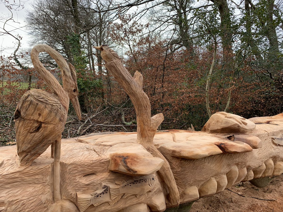 westiemont's tweet photo. On our walk today, I found this interesting log.  Stunning!! #logart #ScottishTerrier https://t.co/hWQV2fhd0m