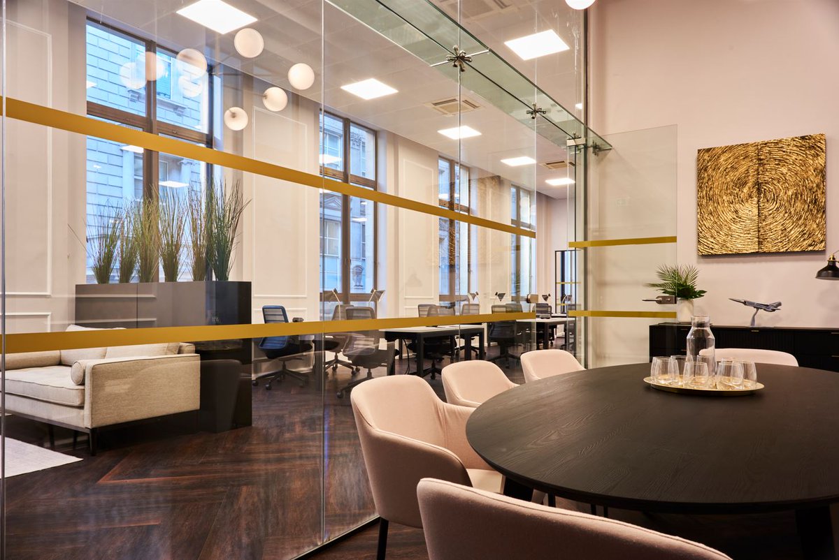 NewtonPerkins's tweet photo. 🆕 instruction...!!!

Introducing 28 Threadneedle Street, EC2 - High quality 'Plug &amp; Play' office space 🔌🏢

An attractive period building located over ground and four upper floors.

#new #instruction #office #space #leasing #ec2 #bank #fullyfitted https://t.co/zPnbNxR3T1