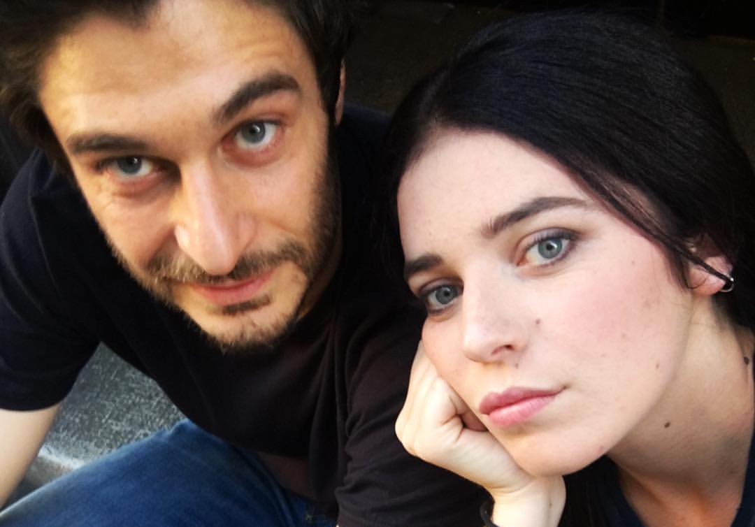 brckendream's tweet photo. Lino e Vale as Cagliostro e Vanessa. È stato un bellissimo viaggio. Mi mancheranno. ❤️
#laportarossa3 https://t.co/VgLpKHrLlU