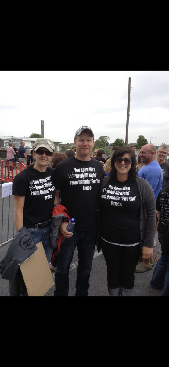 pc_jerseygirl's tweet image. #SpringsteenTour2023 #finallyhere #Tampa #mypartnersincrime ❤️