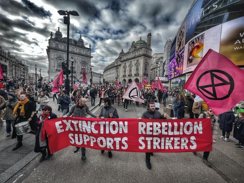 ❤️ HAPPENING NOW...❤️
#TeacherStrike #strike #ucustrikes