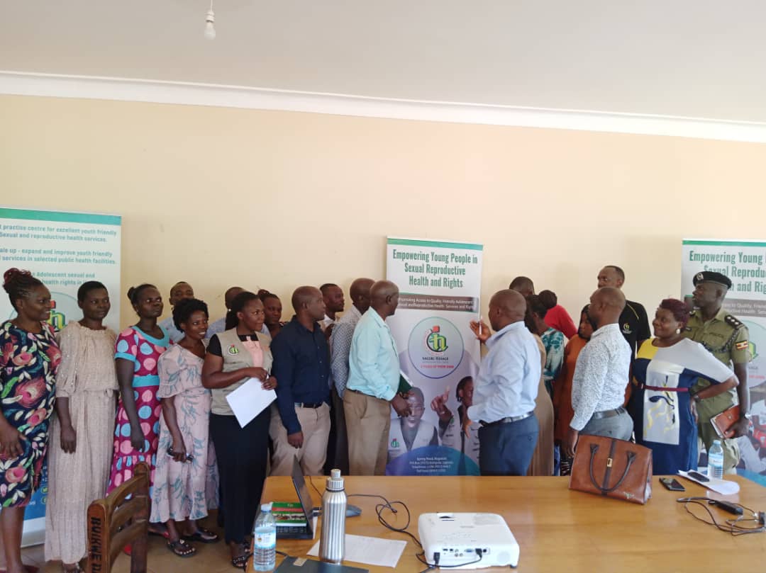 NaguruC's tweet photo. Our staff is in Buikwe conducting inception meetings with district officials: unpacking the objectives and work plans of the Star-C project, which will be deliberating on the health and well-being of young people around central Uganda.
#NTIHCUpdates | #STARCUG | #NTIHCstaff https://t.co/7eKit0qCTb