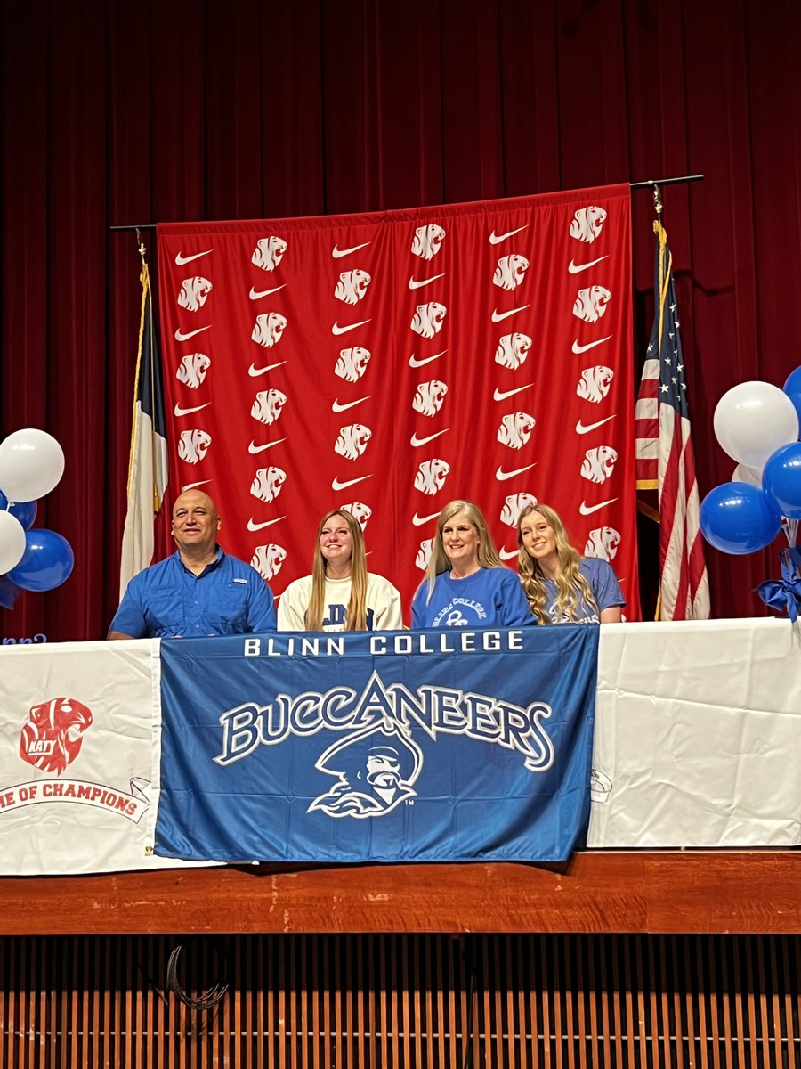 Congratulations Paige Bunting, signing to play softball at Blinn College! <a href="/BlinnSoftball/">Blinn College Softball</a> #NationalSigningDay
