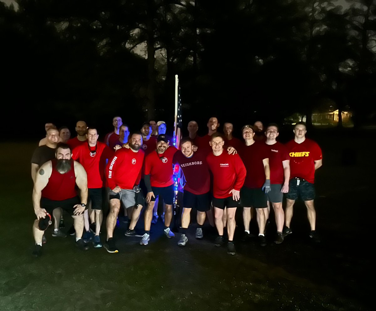 F3Tallahassee's tweet photo. @F3Knoxville The gloom of the Rogue Region this morning was #forcardinal. 🐦 https://t.co/jMYDvQ8eGU