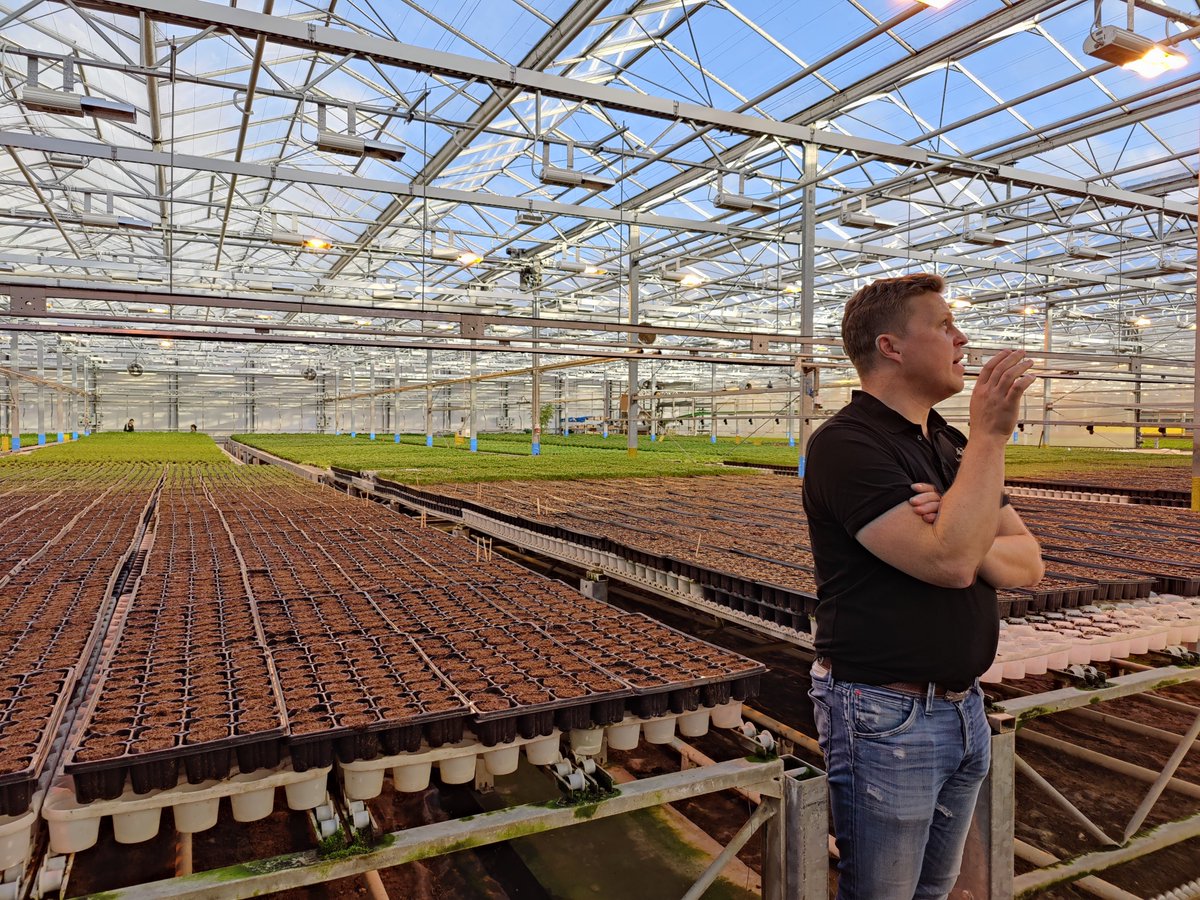 Lyckan-verkosto tapasi 30.1. Robbes Lilla Trädgårdissa, johon saimme ilon tutustua! Tilaisuudessa myös kunnanjohtaja <a href="/JarkkoSorvanto/">Jarkko Sorvanto</a> kertoi <a href="/lapinjarvi/">Lapinjärven kunta - Lappträsk kommun</a> n strategiasta ja tulevaisuudennäkymistä. Työpajassa otettiin haltuun @Sitran tulevaisuusajattelun työkaluja. Kiitos kaikille!🌱