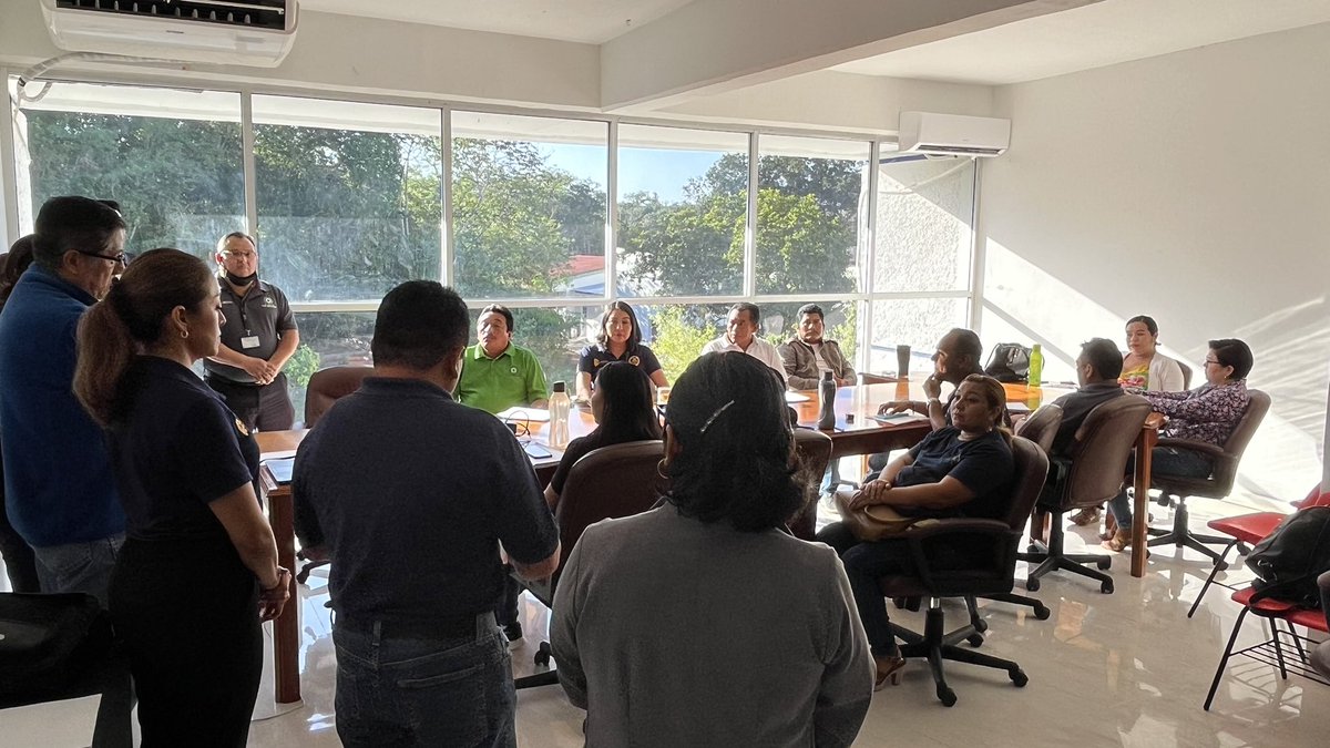 tecnm_fcp's tweet photo. Inicia curso taller “Trabajo en equipo y excelencia en el servicio” para el personal administrativo del campus. @CancheGilberto https://t.co/Dtsun7UAN5