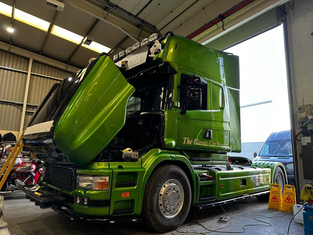 MathewsonsCC's tweet photo. Boys and their toys! Meet the newest member of the fleet. https://t.co/OYBiPis1rj