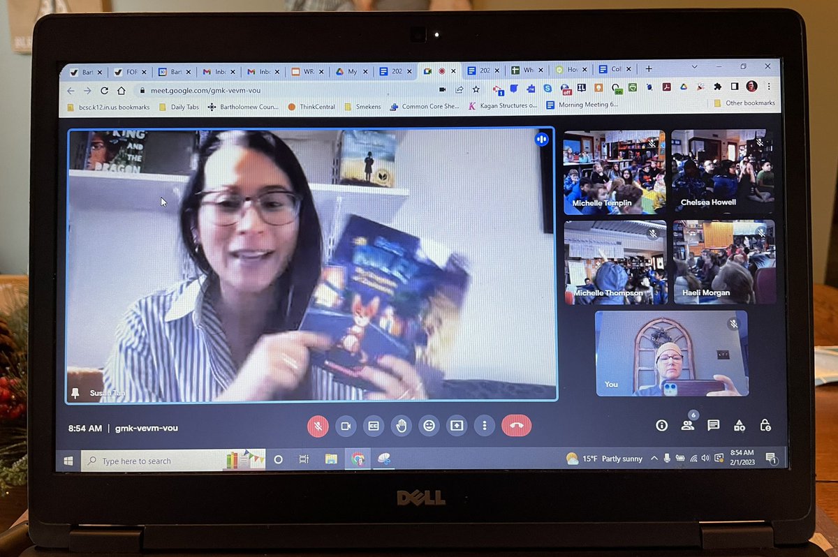 What a fun start to #WRAD2023 🎉📚🎉📚

<a href="/SusanSMTan/">Susan Tan</a> reading from Pets Rule to #lcschmitt 2nd graders! 

Thank you for inspiring our readers and writers!